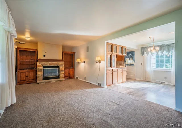 Photo 4 of Sale Pending at 395 Leydecker Rd, Buffalo, NY 14224 | MLS# B1711407 | Listing updated on 2026-09-13