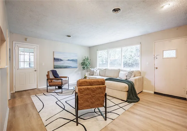 Photo 3 of Single family home for sale at 95 Castle Rd, Rochester, NY 14623 | MLS# R1710644 | Listing updated on 2026-09-14