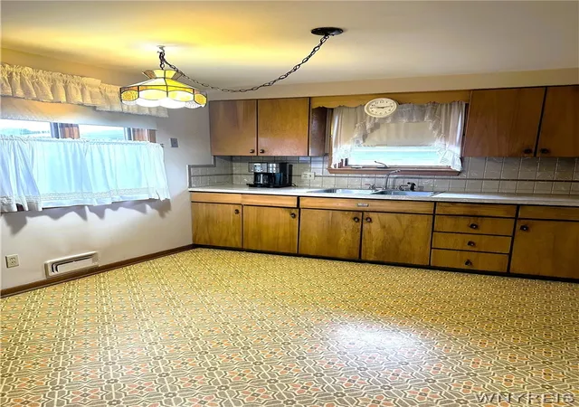 Photo 3 of Single family home for sale at 1233 George Urban Blvd, Buffalo, NY 14225 | MLS# B1711211 | Listing updated on 2026-09-02