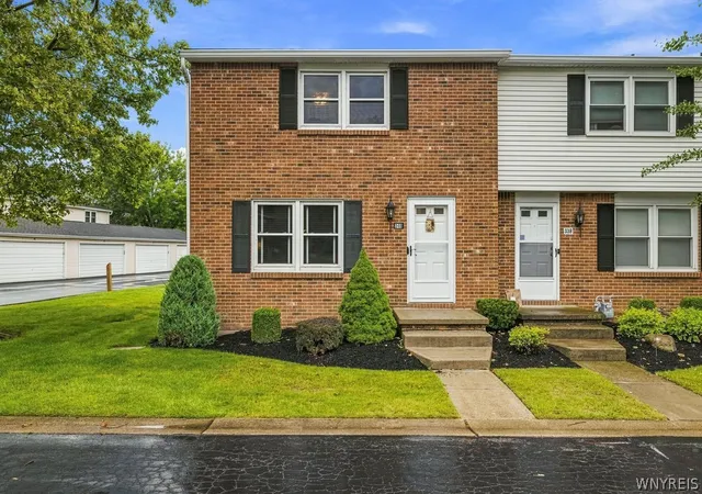 Photo 1 of Sale Pending at 340 Wimbledon Ct, West Seneca, NY 14224 | MLS# B1711651 | Listing updated on 2026-09-16
