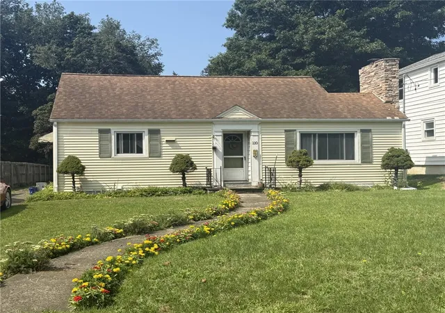 Photo 1 of Sale Pending at 110 Oakdale Dr, Elmira, NY 14905 | MLS# R1711782 | Listing updated on 2026-09-08
