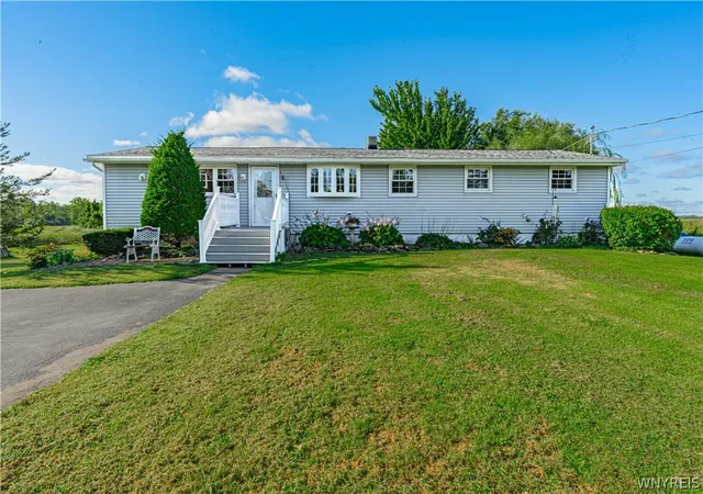Photo 3 of Sale Pending at 4598 Nelson Rd, Newfane, NY 14108 | MLS# B1711657 | Listing updated on 2026-09-12