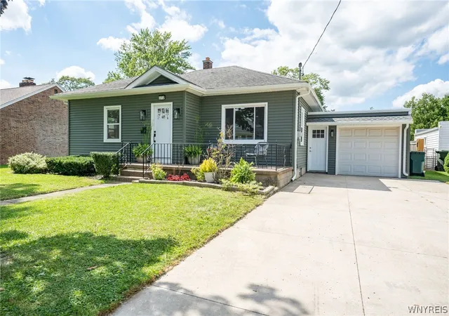 Photo 2 of Sale Pending at 272 Fredericka St, North Tonawanda, NY 14120 | MLS# B1711792 | Listing updated on 2026-09-09