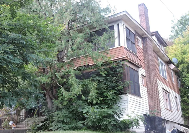 Photo 1 of Sale Pending at 132 134 Cumberland Ave #34, Syracuse, NY 13210 | MLS# S1711310 | Listing updated on 2026-09-03