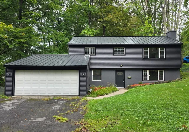 Photo 1 of Single family home for sale at 28 Chestnut St, Clinton, NY 13323 | MLS# S1711969 | Listing updated on 2026-09-03