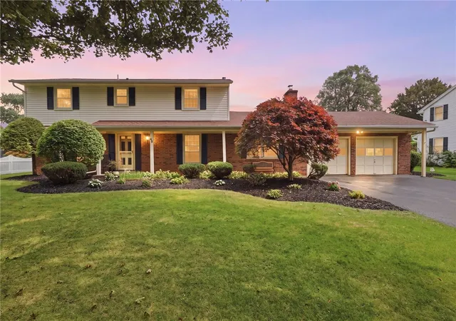 Photo 1 of Sale Pending at 59 Brentwood Dr, Penfield, NY 14526 | MLS# R1711349 | Listing updated on 2026-09-10