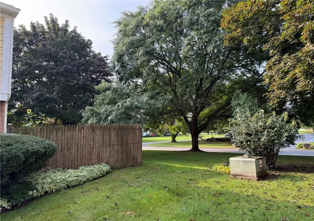 Photo 3 of Sale Pending at 692 Hidden Valley Rd, Rochester, NY 14624 | MLS# R1710983 | Listing updated on 2026-09-14