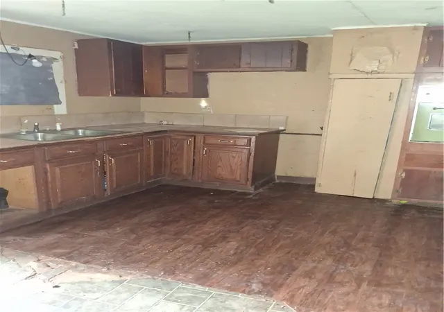 Photo 3 of Single family home for sale at 277 Chestnut, Corning, NY 14830 | MLS# R1712057 | Listing updated on 2026-09-03