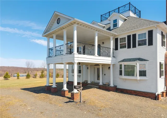 Photo 3 of Single family home for sale at 149 Thomas Rd, Schenevus, NY 12155 | MLS# R1711773 | Listing updated on 2026-09-03