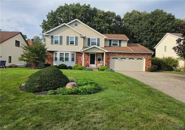 Photo 1 of Single family home for sale at 157 Independence Dr, Lockport, NY 14094 | MLS# B1712064 | Listing updated on 2026-09-03