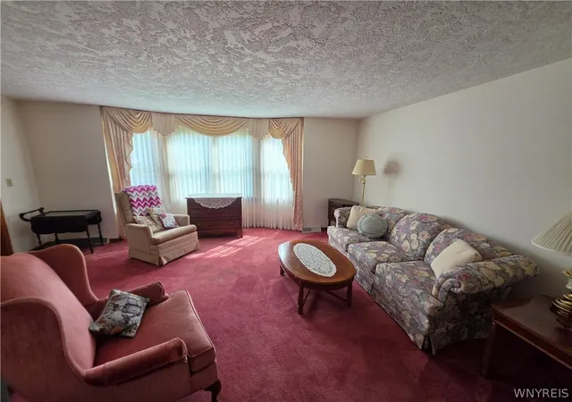 Photo 4 of Single family home for sale at 157 Independence Dr, Lockport, NY 14094 | MLS# B1712064 | Listing updated on 2026-09-03