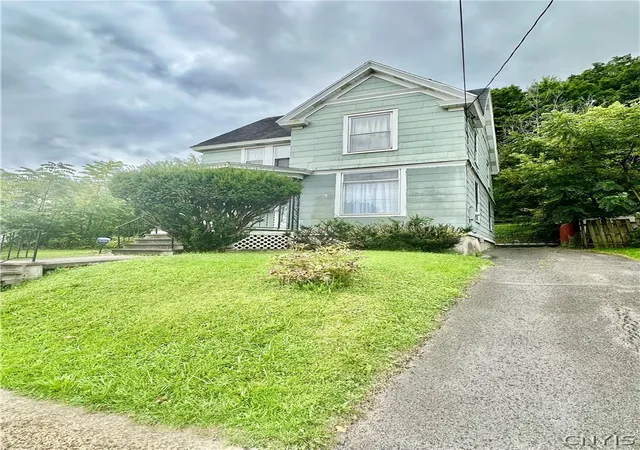 Photo 3 of Single family home for sale at 58 High St, Ilion, NY 13357 | MLS# S1712199 | Listing updated on 2026-09-04