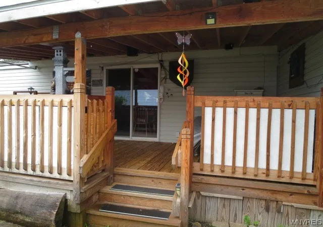 Photo 3 of Manufactured home for sale at 7 N Eaglecrest Dr, Hamburg, NY 14075 | MLS# B1711815 | Listing updated on 2026-09-05