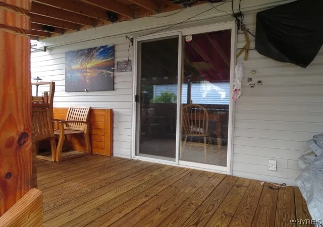 Photo 4 of Manufactured home for sale at 7 N Eaglecrest Dr, Hamburg, NY 14075 | MLS# B1711815 | Listing updated on 2026-09-05