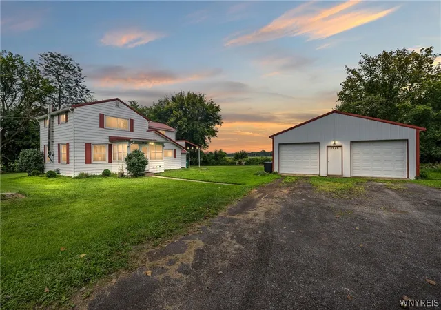 Single family home for sale at 3976 Sweden Walker Rd, Brockport, NY 14420 | MLS# B1712235