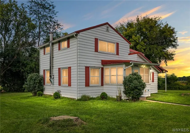 Photo 4 of Single family home for sale at 3976 Sweden Walker Rd, Brockport, NY 14420 | MLS# B1712235 | Listing updated on 2026-09-13