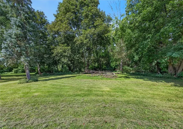 Photo 3 of Sale Pending at 1284 State Rd, Webster, NY 14580 | MLS# R1712249 | Listing updated on 2026-09-13