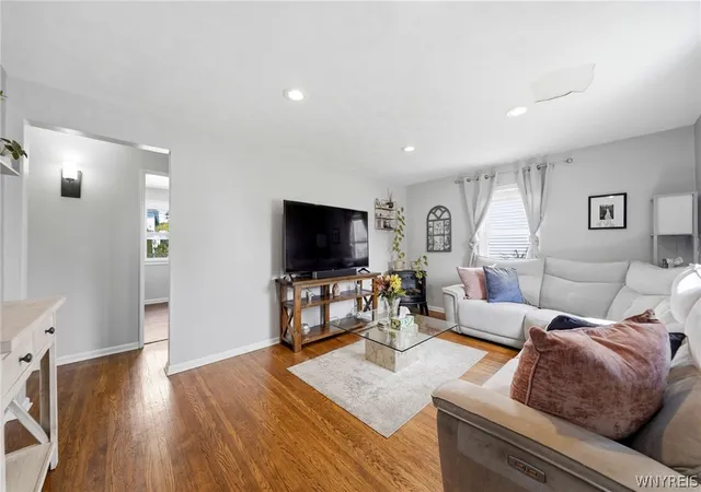 Photo 3 of Single family home for sale at 79 Kenview Ave, Buffalo, NY 14217 | MLS# B1711989 | Listing updated on 2026-09-04