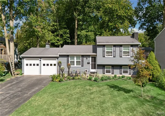 Photo 2 of Sale Pending at 408 Single Dr, Syracuse, NY 13212 | MLS# S1712273 | Listing updated on 2026-09-07