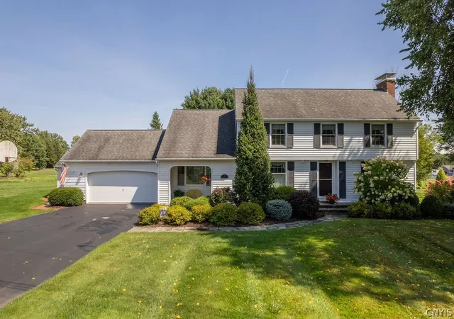 Photo 1 of Sale Pending at 26 Coventry Dr, Fulton, NY 13069 | MLS# S1711078 | Listing updated on 2026-09-07