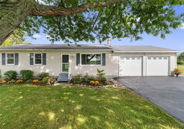 Photo 2 of Single family home for sale at 4966 Martin Rd, Auburn, NY 13021 | MLS# S1709987 | Listing updated on 2026-09-06