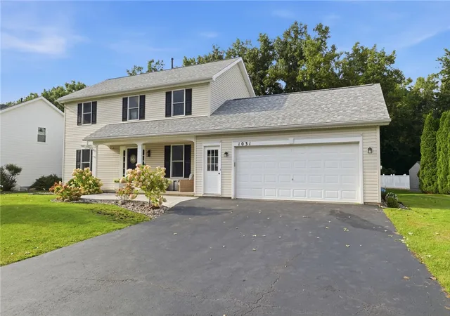 Photo 2 of Sale Pending at 1031 Hard Rock Rd, Webster, NY 14580 | MLS# R1712278 | Listing updated on 2026-09-10