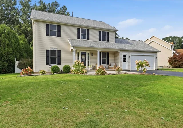 Photo 3 of Sale Pending at 1031 Hard Rock Rd, Webster, NY 14580 | MLS# R1712278 | Listing updated on 2026-09-10