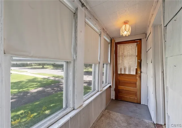 Photo 3 of Single family home for sale at 107 Sherman St, Oneida, NY 13421 | MLS# S1712068 | Listing updated on 2026-09-04