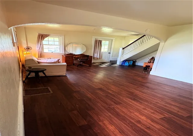 Photo 2 of Single family home for sale at 539 W Hudson St, Elmira, NY 14904 | MLS# R1712231 | Listing updated on 2026-09-04