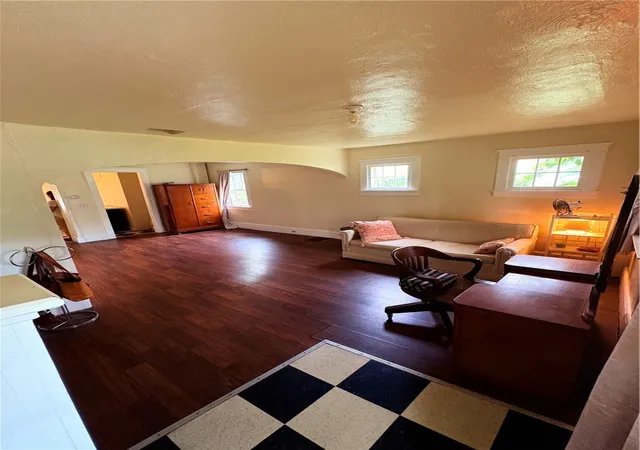 Photo 3 of Single family home for sale at 539 W Hudson St, Elmira, NY 14904 | MLS# R1712231 | Listing updated on 2026-09-04