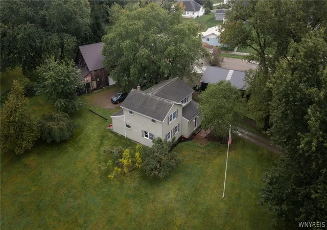 Photo 3 of Single family home for sale at 1021 Orchard Park Rd, Buffalo, NY 14224 | MLS# B1712286 | Listing updated on 2026-09-14