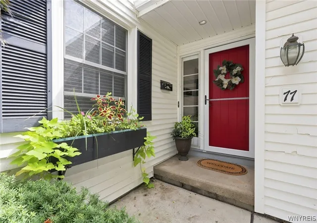 Photo 3 of Single family home for sale at 77 Mark Ave, Hamburg, NY 14075 | MLS# B1711520 | Listing updated on 2026-09-04