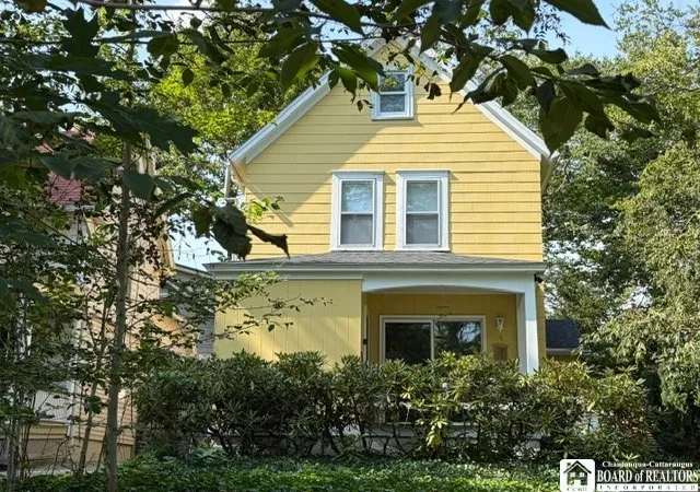 Photo 1 of Single family home for sale at 6 Crescent Ave, Chautauqua, NY 14722 | MLS# R1711913 | Listing updated on 2026-09-08