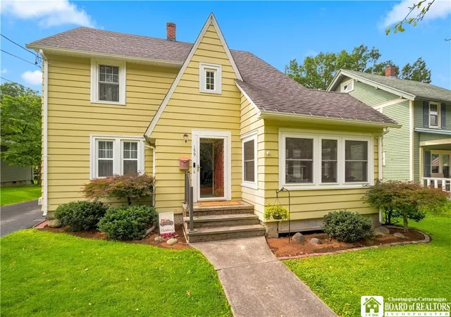 Photo 1 of Single family home for sale at 159 Hotchkiss St, Jamestown, NY 14701 | MLS# R1712394 | Listing updated on 2026-09-04