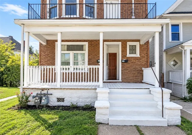 Photo 3 of Multi family home for sale at 731 Northampton St, Buffalo, NY 14211 | MLS# B1712269 | Listing updated on 2026-09-12
