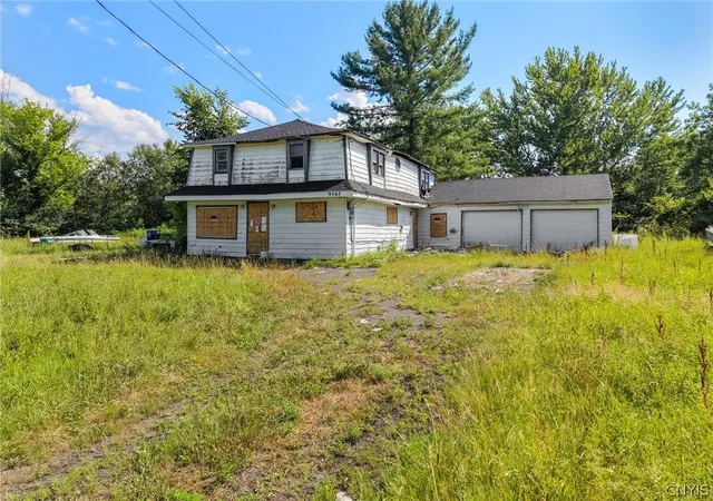Single family home for sale at 9567 Black Crk Rd, Brewerton, NY 13029 | MLS# S1712516
