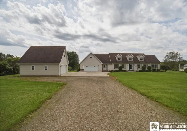 Photo 2 of Single family home for sale at 545 Warren Rd, Frewsburg, NY 14738 | MLS# R1712533 | Listing updated on 2026-09-05