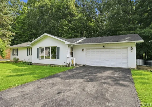 Single family home for sale at 7221 Laur Rd, Niagara Falls, NY 14304 | MLS# B1711425 | Listing updated on 2026-09-14