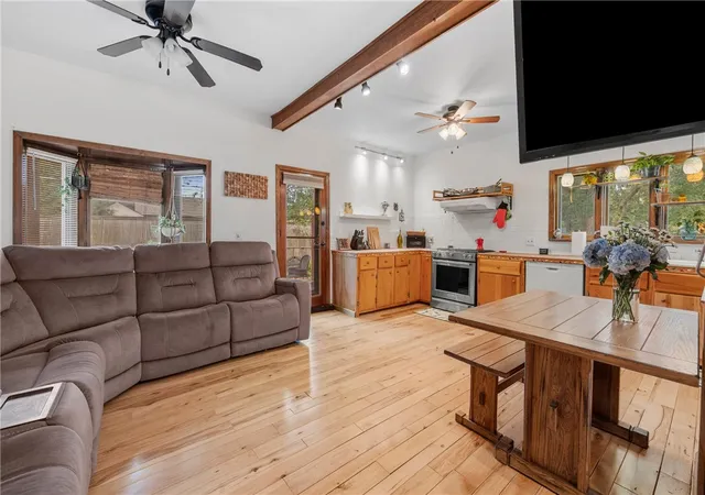 Photo 4 of Sale Pending at 566 Washington Ave, Rochester, NY 14617 | MLS# R1712528 | Listing updated on 2026-09-11