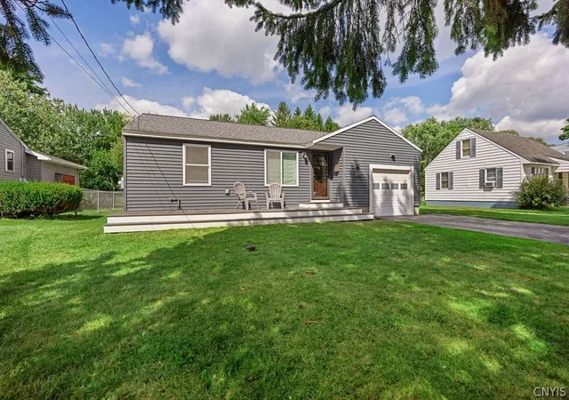 Photo 1 of Sale Pending at 118 Clarence Dr, Syracuse, NY 13212 | MLS# S1712536 | Listing updated on 2026-09-08