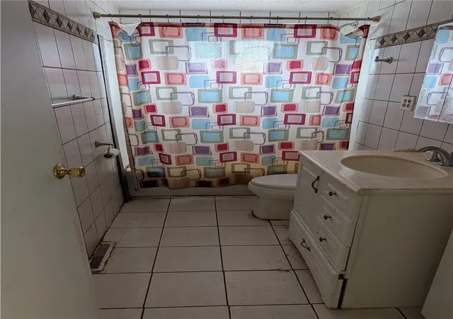 Photo 3 of Single family home for sale at 926 County Hwy 49, New Berlin, NY 13411 | MLS# R1712172 | Listing updated on 2026-09-05