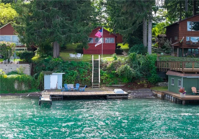 Photo 2 of Single family home for sale at 1695 Russells, Skaneateles, NY 13152 | MLS# S1711605 | Listing updated on 2026-09-11