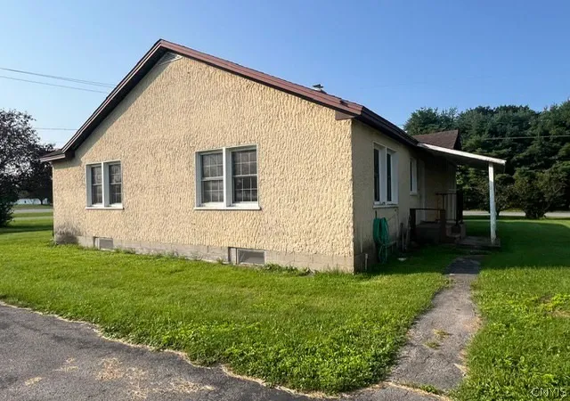 Photo 4 of Single family home for sale at 515 Fairground Rd, West Winfield, NY 13491 | MLS# S1712511 | Listing updated on 2026-09-06