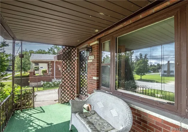 Photo 4 of Single family home for sale at 412 72nd Street, Niagara Falls, NY 14304 | MLS# B1712611 | Listing updated on 2026-09-08