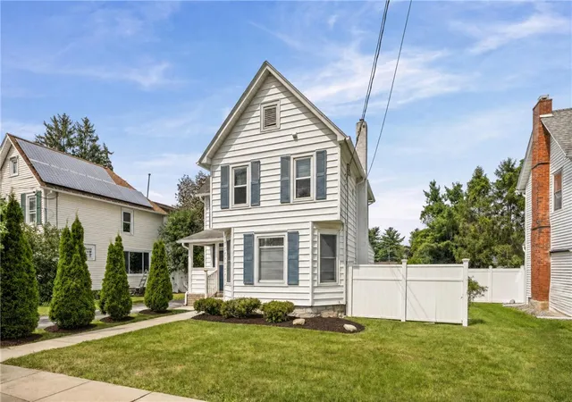 Photo 2 of Single family home for sale at 16 Silver Ave, Auburn, NY 13021 | MLS# R1704090 | Listing updated on 2026-09-13