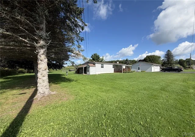 Photo 2 of Single family home for sale at 251 Elizabethtown Rd, Ilion, NY 13357 | MLS# S1712558 | Listing updated on 2026-09-06