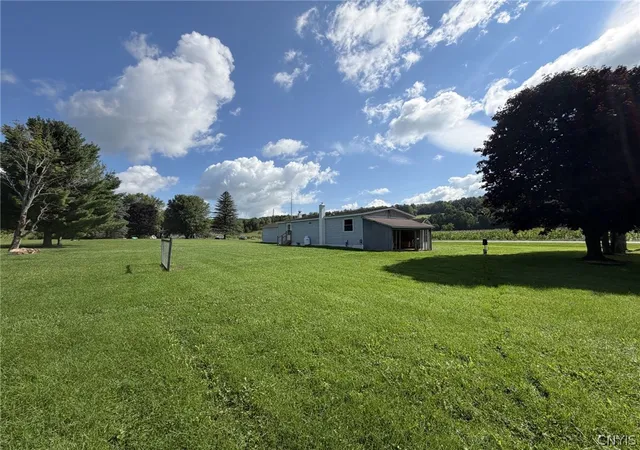 Photo 3 of Single family home for sale at 251 Elizabethtown Rd, Ilion, NY 13357 | MLS# S1712558 | Listing updated on 2026-09-06