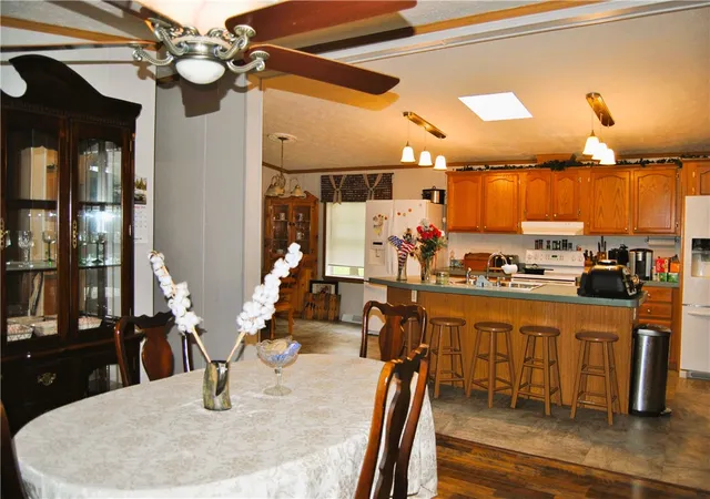 Photo 3 of Manufactured home for sale at 13 Crestline Dr, Avon, NY 14414 | MLS# R1712645 | Listing updated on 2026-09-08