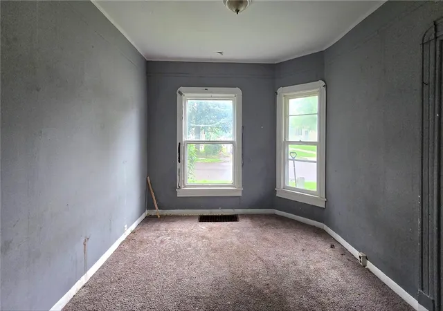 Photo 3 of Sale Pending at 225 Mount Zoar St, Elmira, NY 14904 | MLS# R1712703 | Listing updated on 2026-09-15