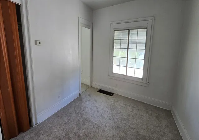 Photo 3 of Single family home for sale at 701 Bay St, Rochester, NY 14609 | MLS# R1712576 | Listing updated on 2026-09-15